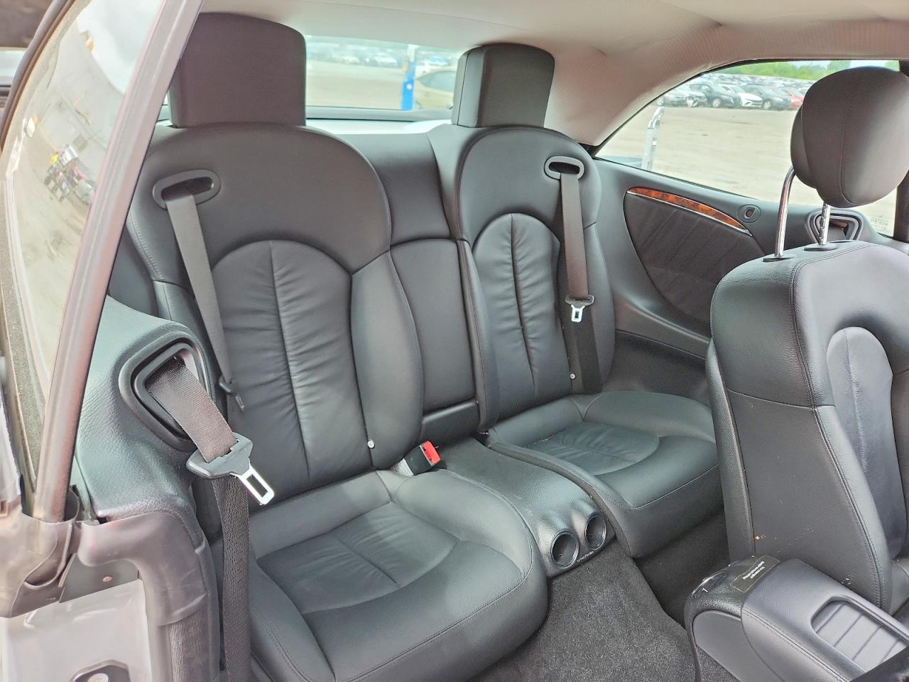2006 MERCEDES-BENZ CLK-CLASS