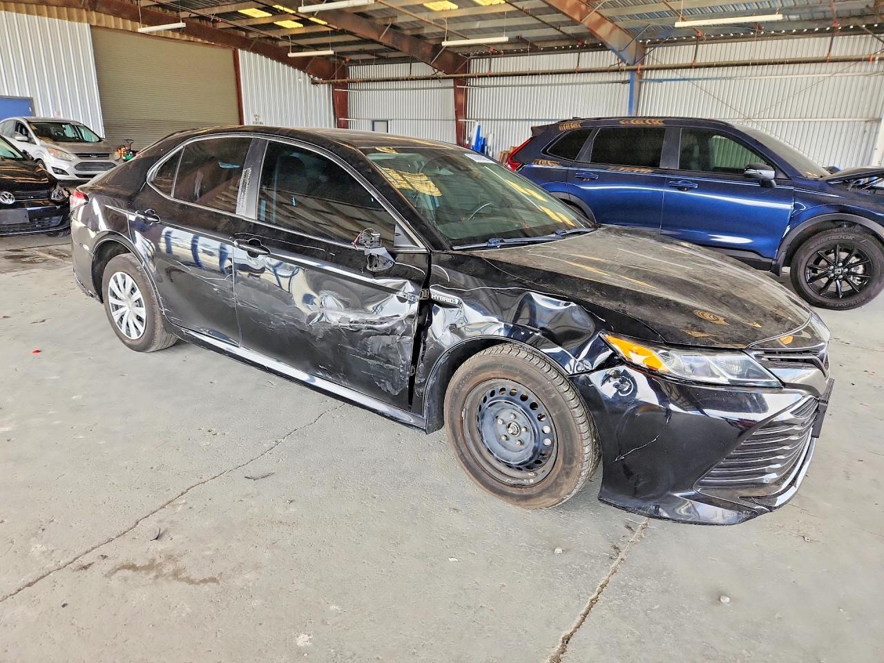 2020 TOYOTA CAMRY