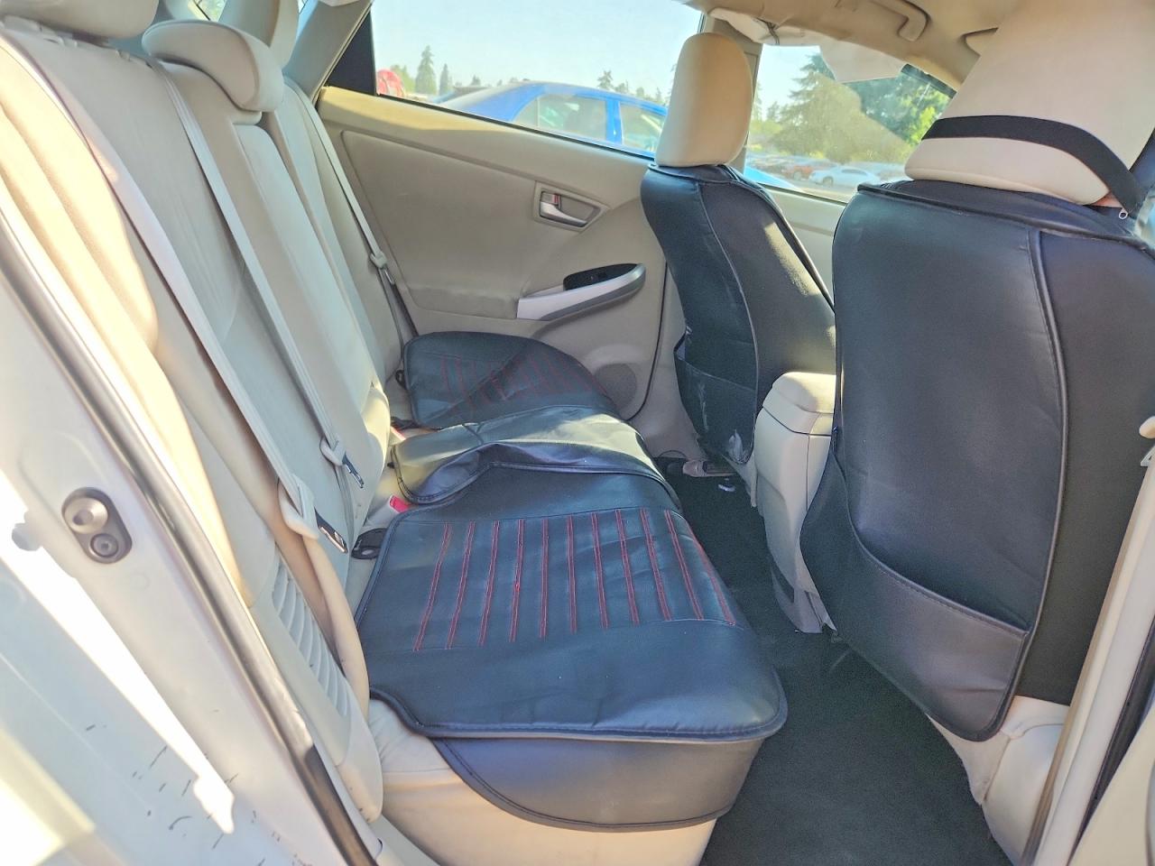 2015 TOYOTA PRIUS