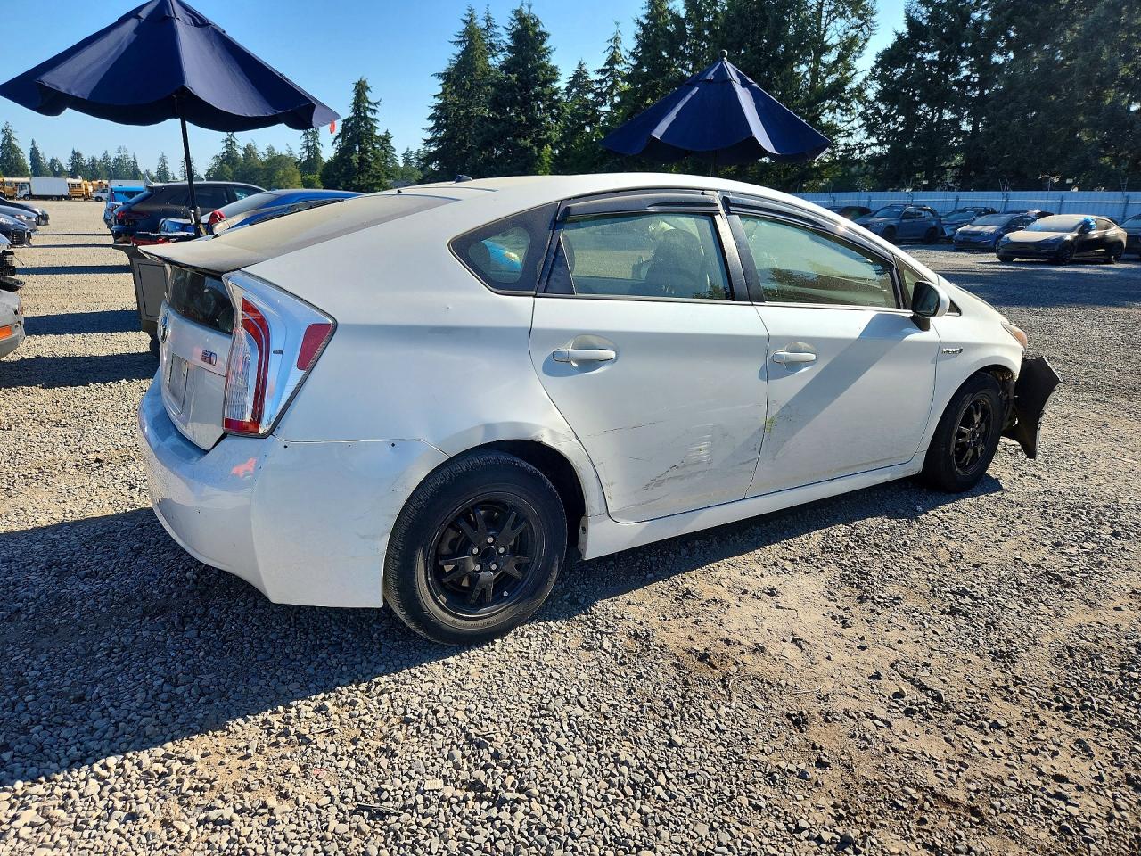 2015 TOYOTA PRIUS