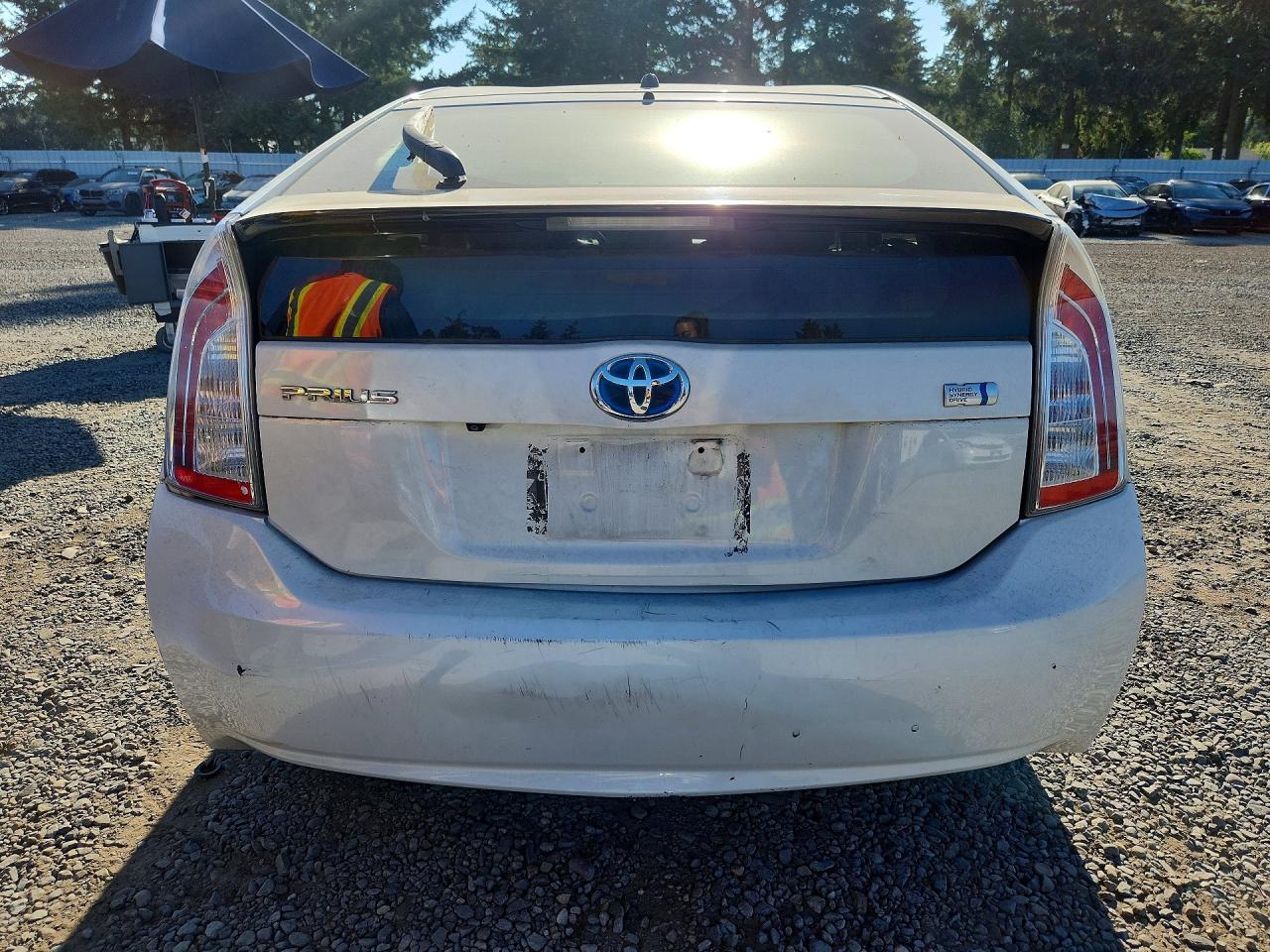 2015 TOYOTA PRIUS