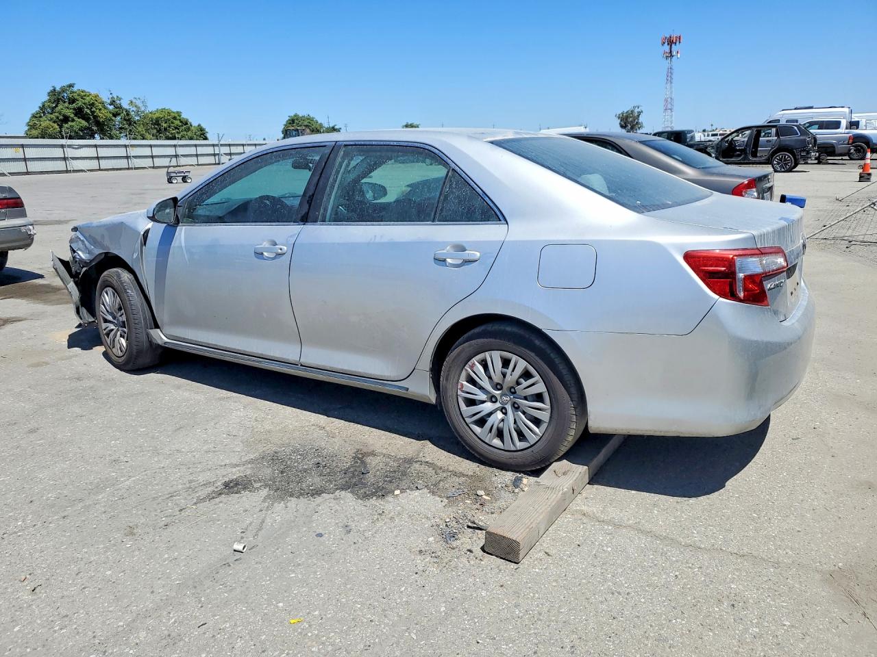 2012 TOYOTA CAMRY