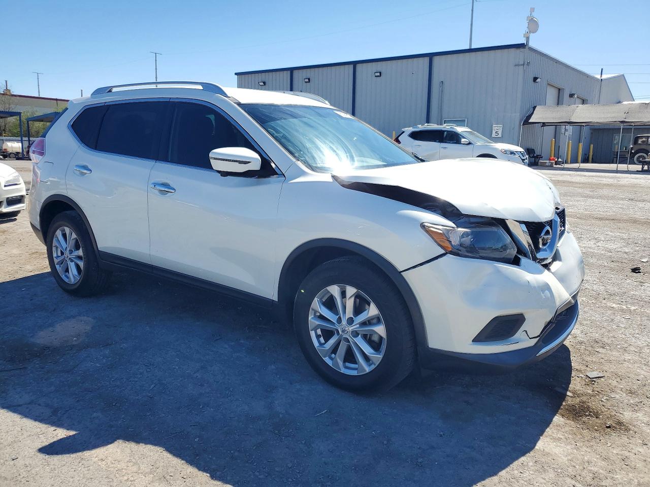 2016 NISSAN ROGUE