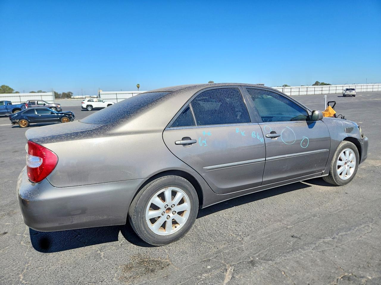 2003 TOYOTA CAMRY XLE