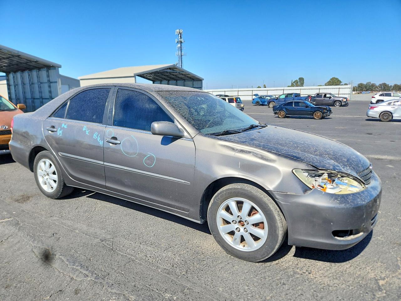 2003 TOYOTA CAMRY XLE