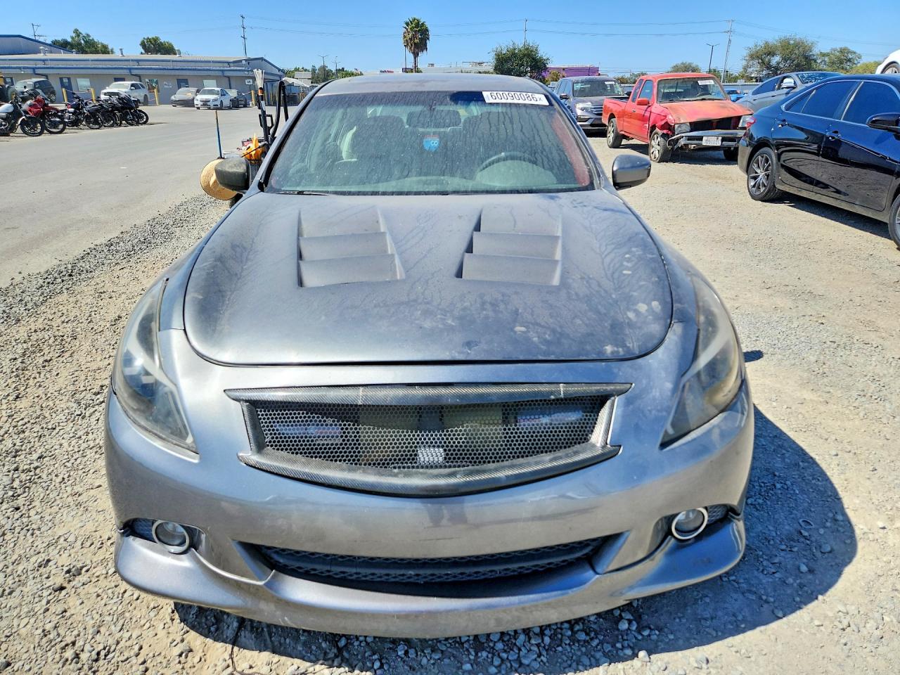 2010 INFINITI G37