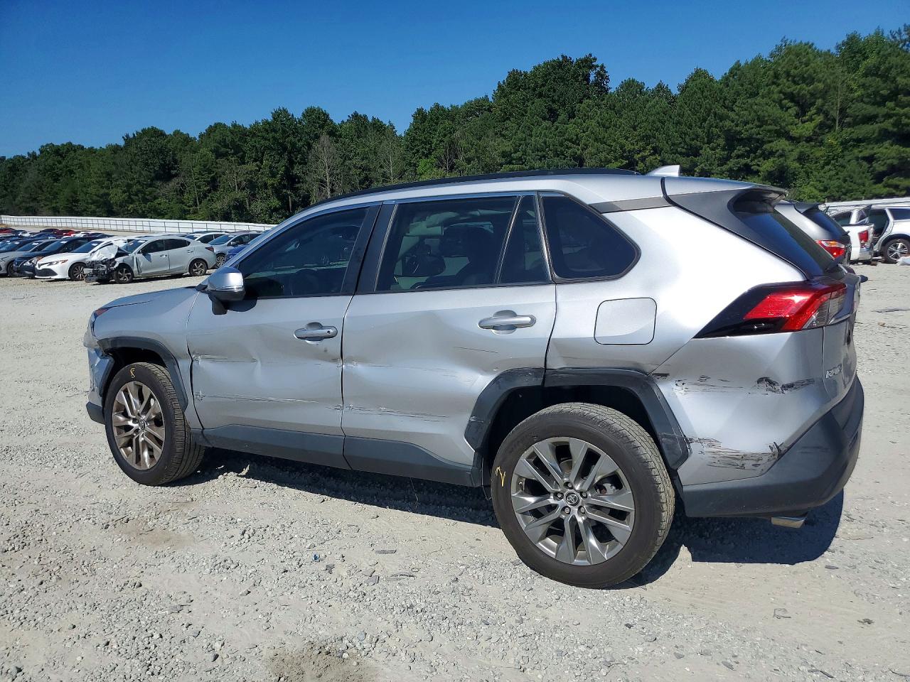 2019 TOYOTA RAV4
