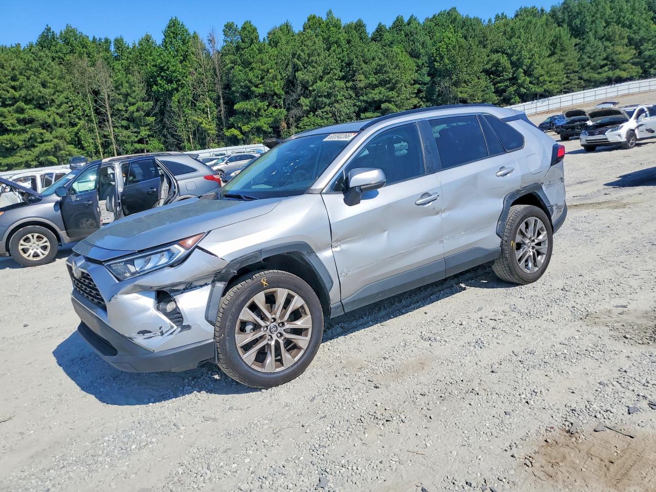 2019 TOYOTA RAV4