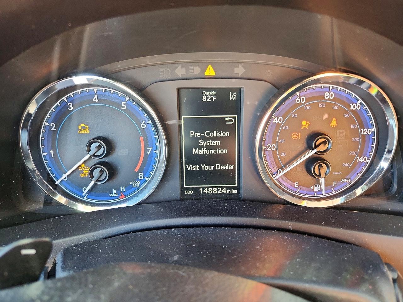 2018 TOYOTA COROLLA