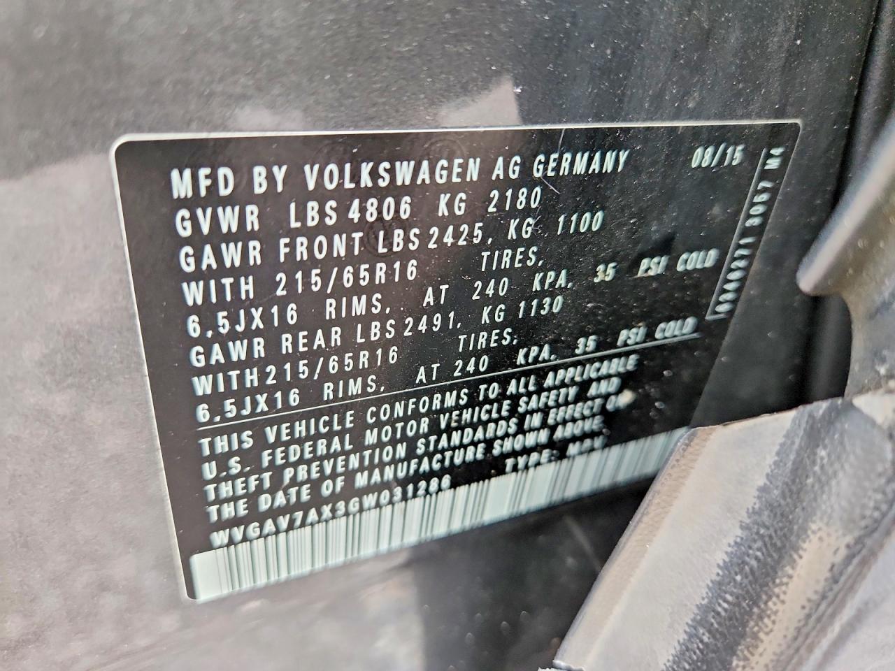 2016 VOLKSWAGEN TIGUAN