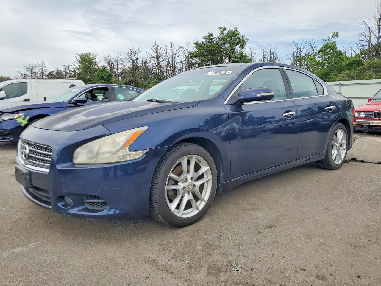 2009 NISSAN MAXIMA
