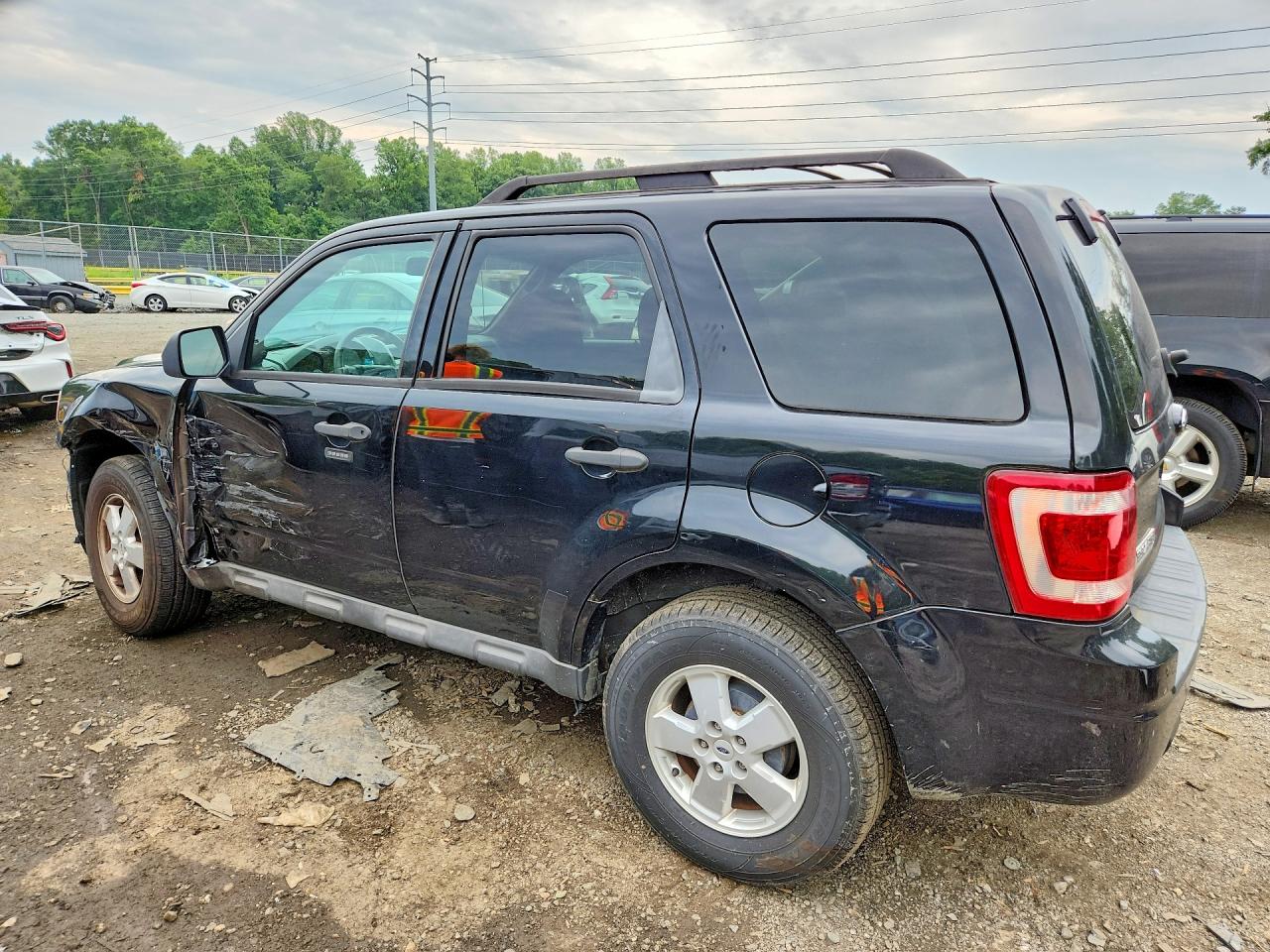 2009 FORD ESCAPE