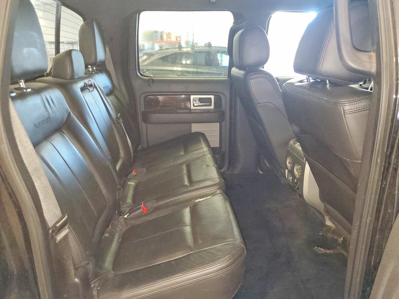 2013 FORD F150