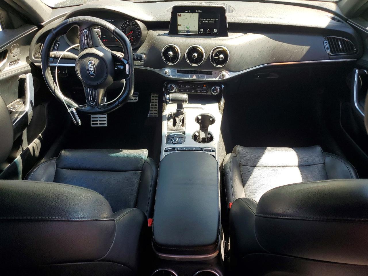2018 KIA STINGER