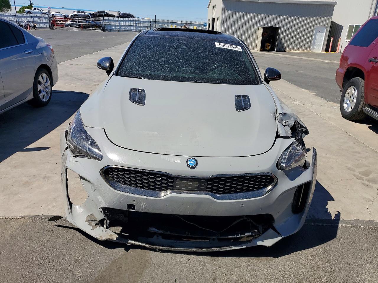 2018 KIA STINGER