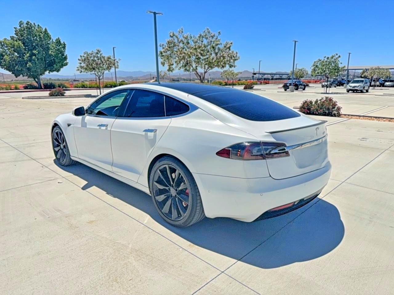 2021 TESLA MODEL S