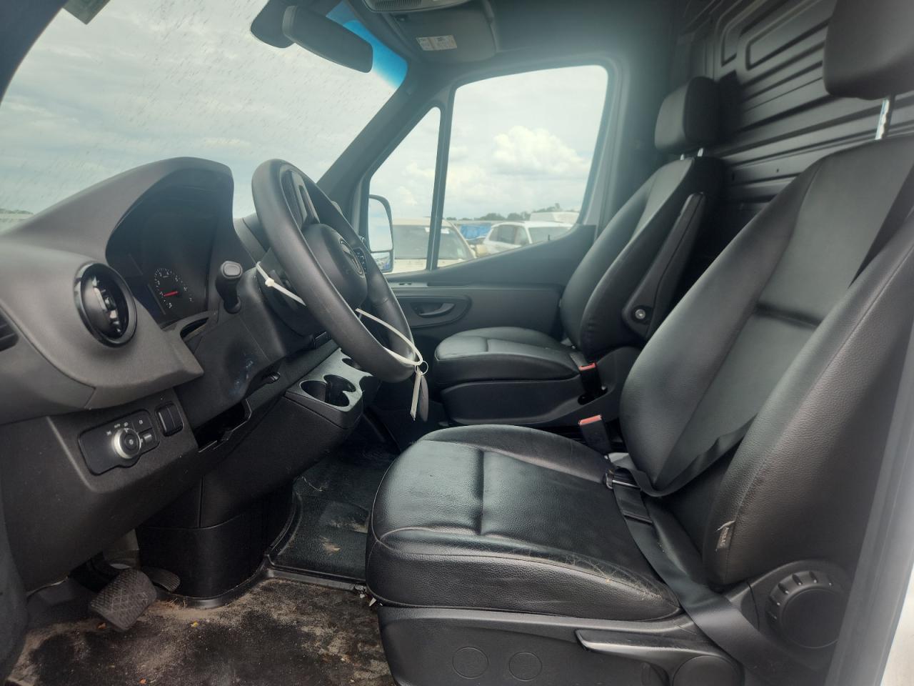 2022 MERCEDES-BENZ SPRINTER