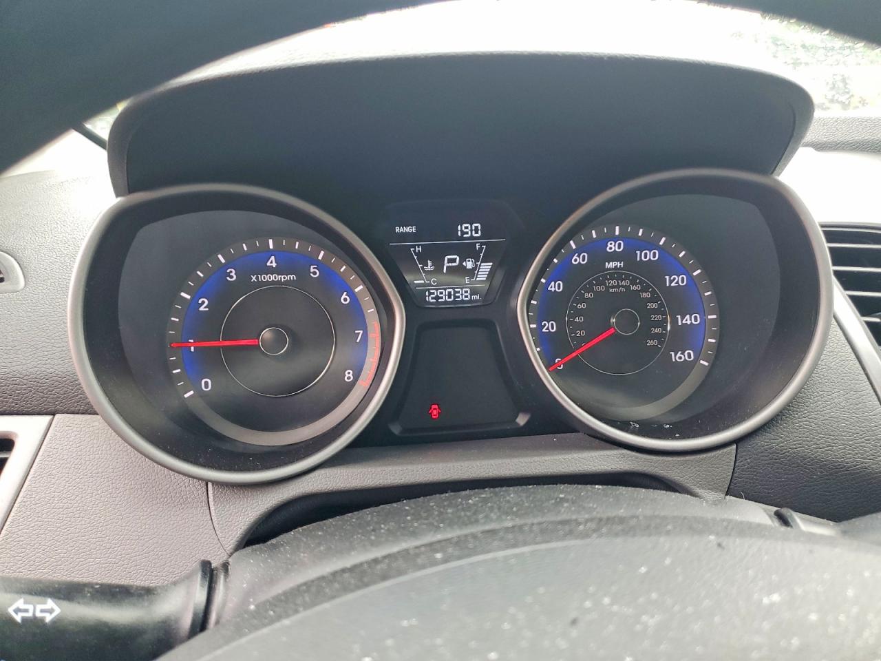 2014 HYUNDAI ELANTRA