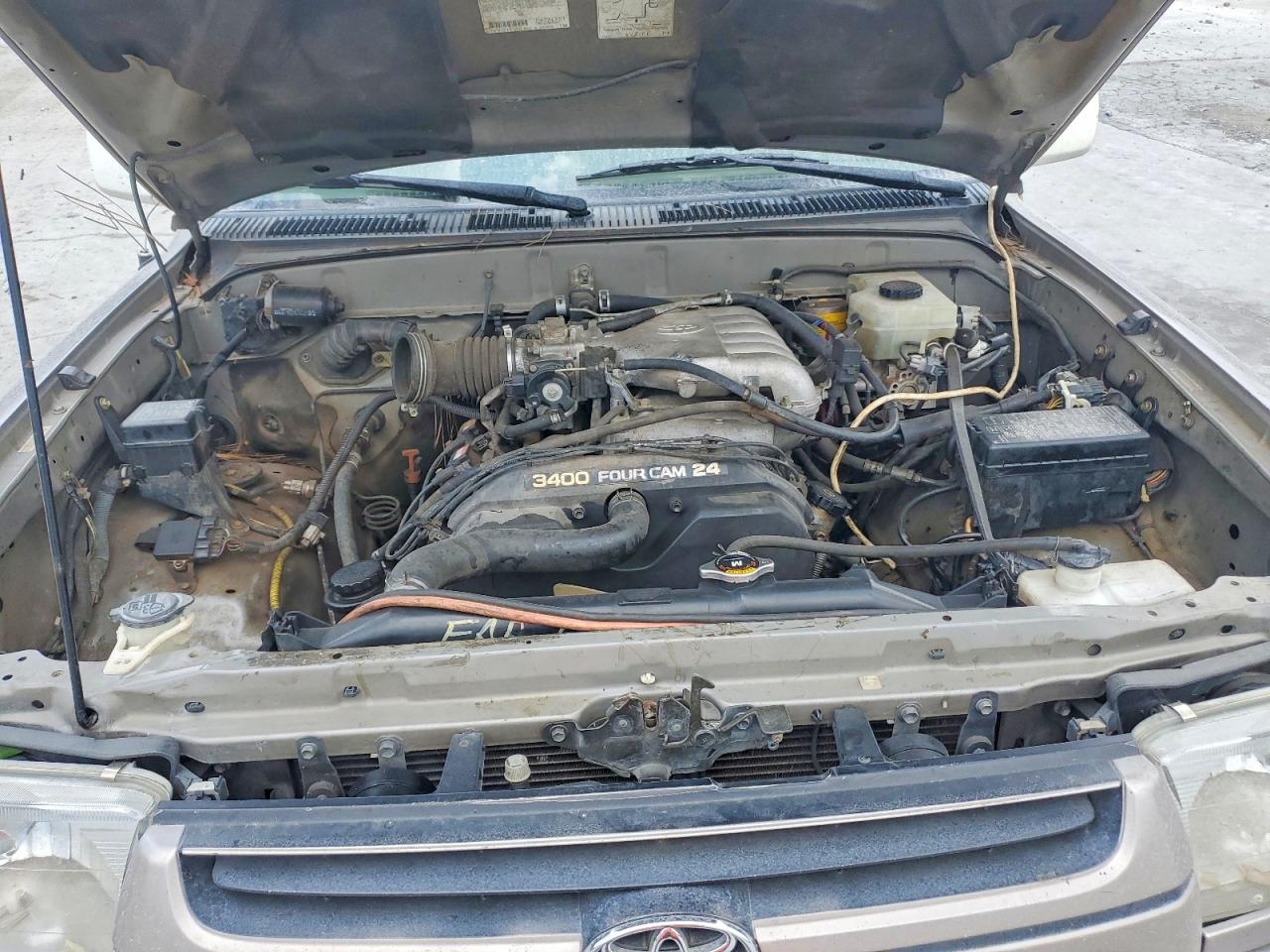 2002 TOYOTA 4RUNNER