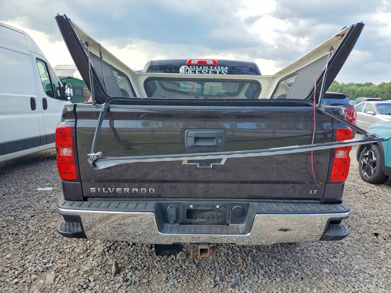 2018 CHEVROLET SILVERADO