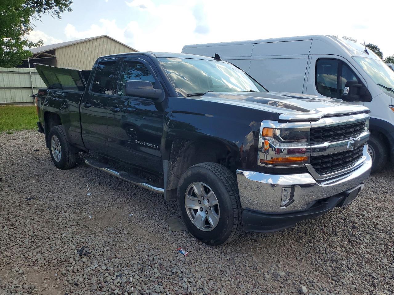 2018 CHEVROLET SILVERADO