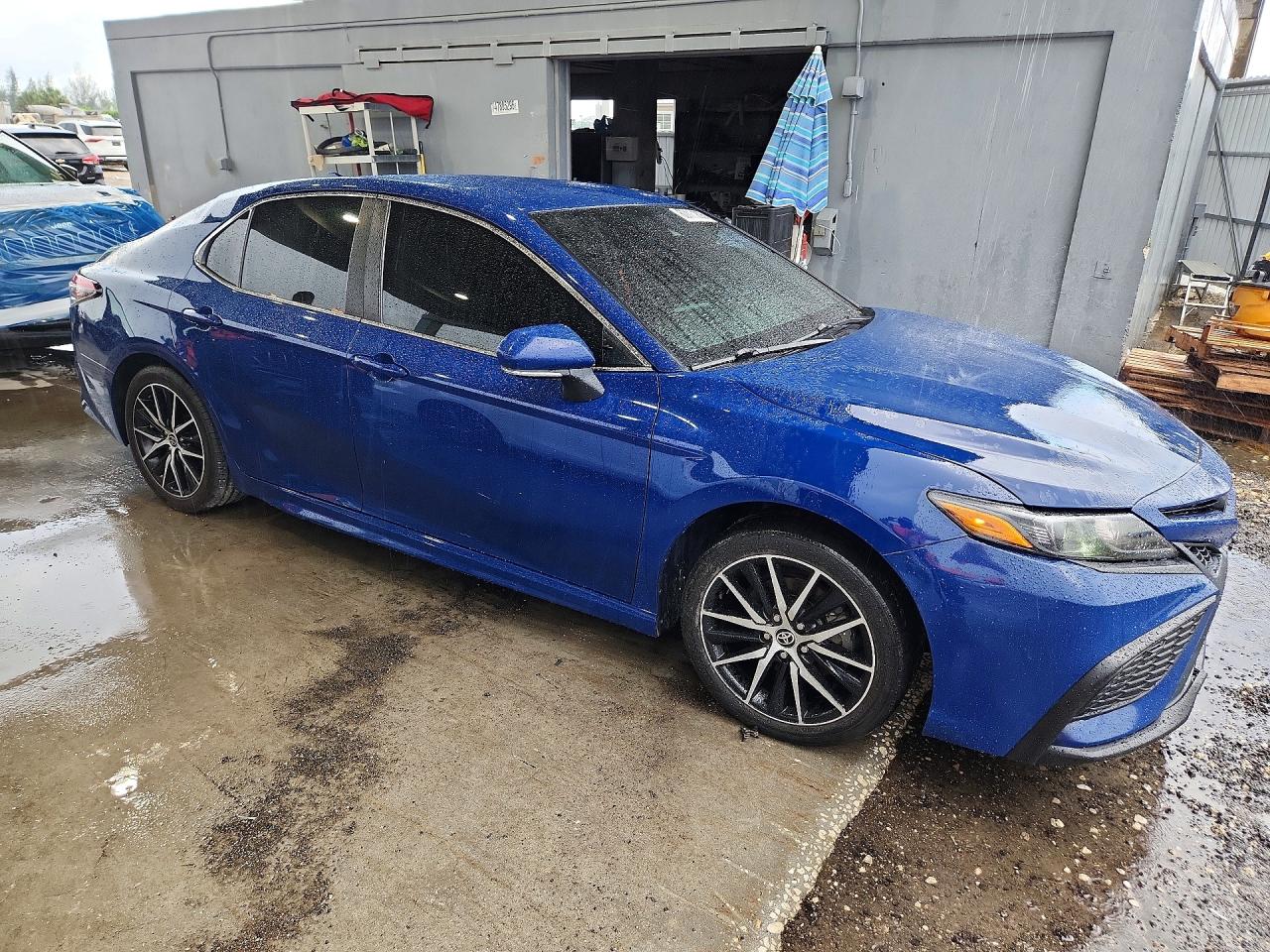 2023 TOYOTA CAMRY