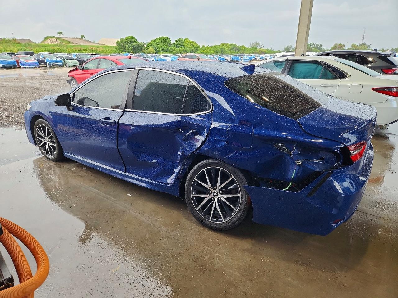 2023 TOYOTA CAMRY