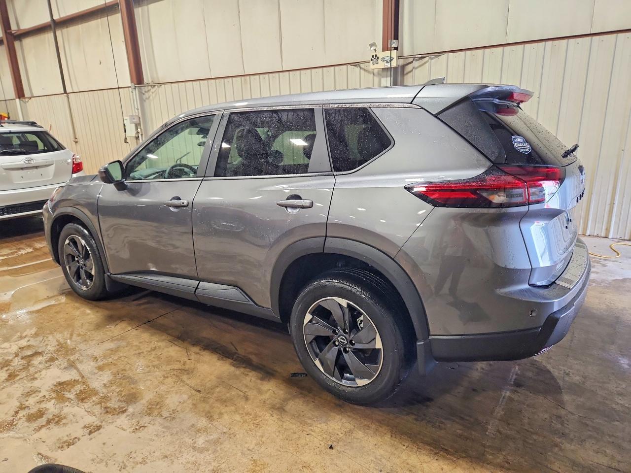 2025 NISSAN ROGUE