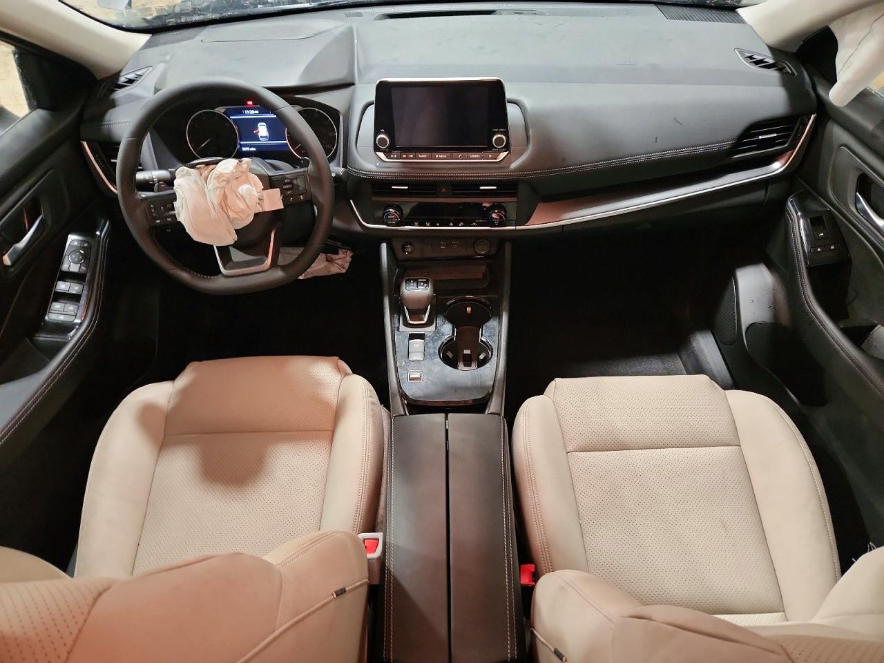 2025 NISSAN ROGUE