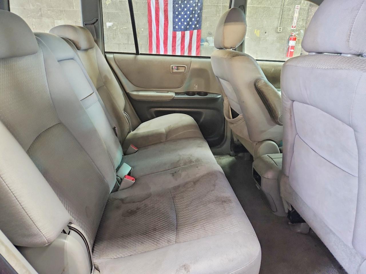 2006 TOYOTA HIGHLANDER