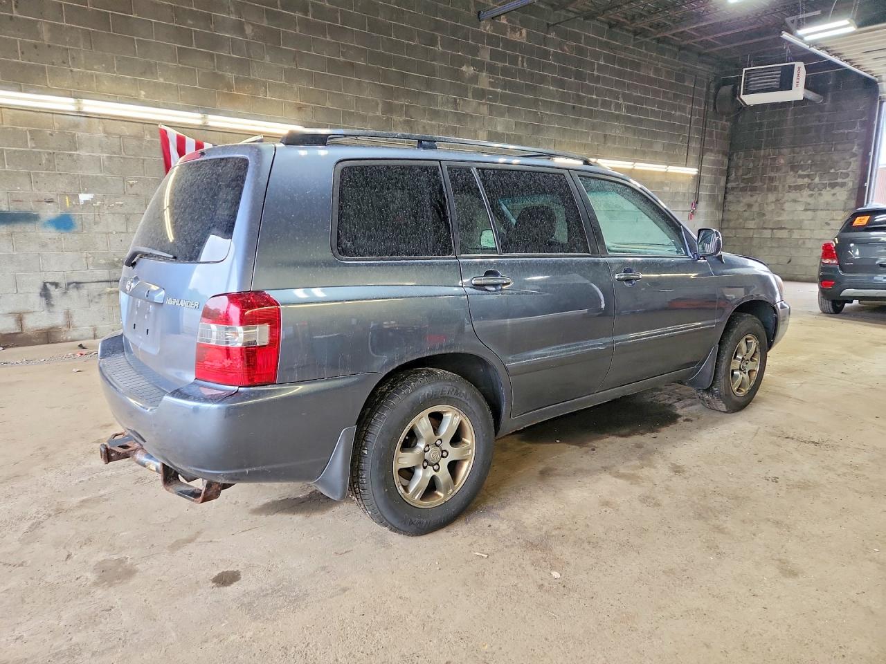 2006 TOYOTA HIGHLANDER