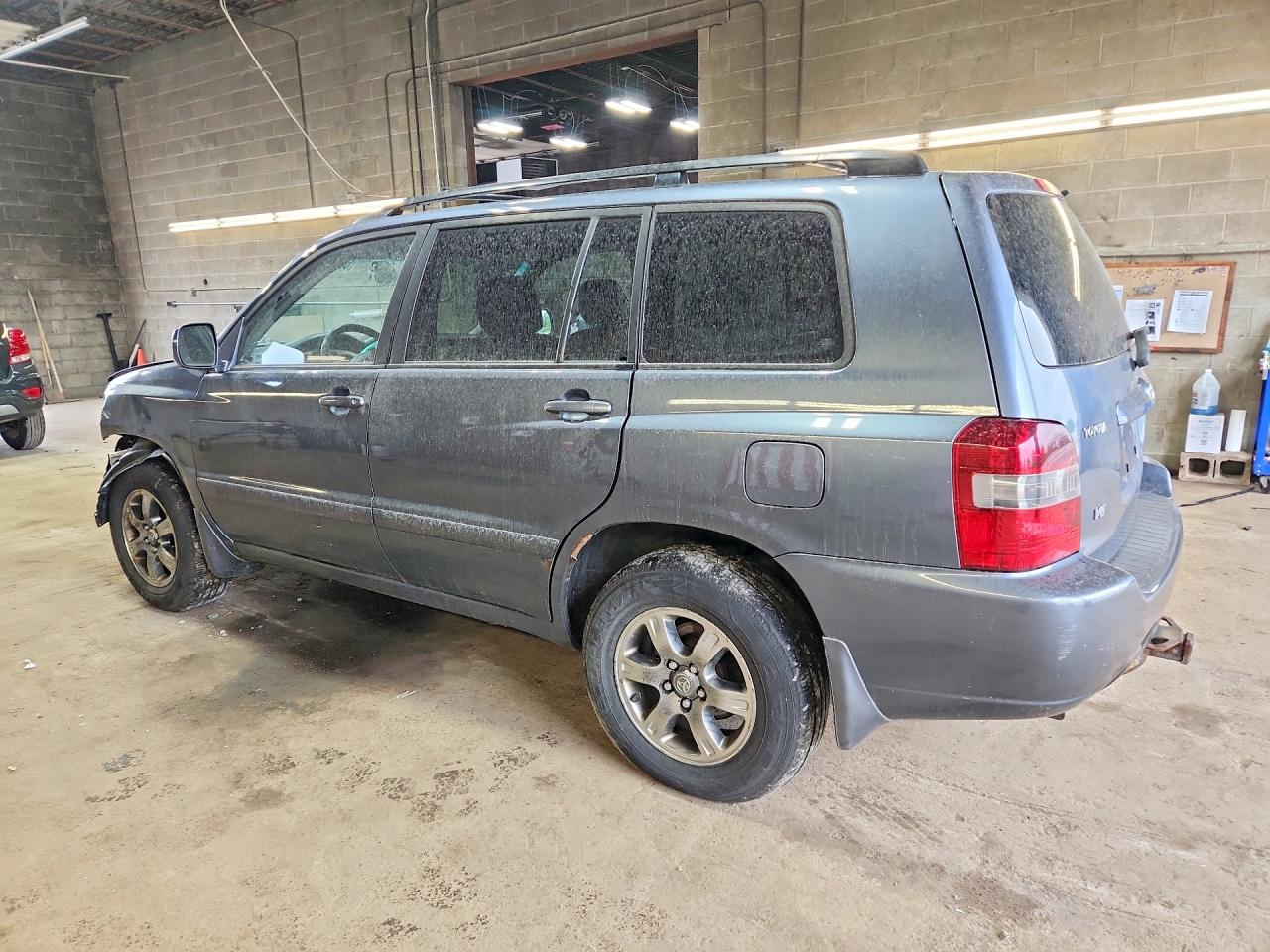 2006 TOYOTA HIGHLANDER