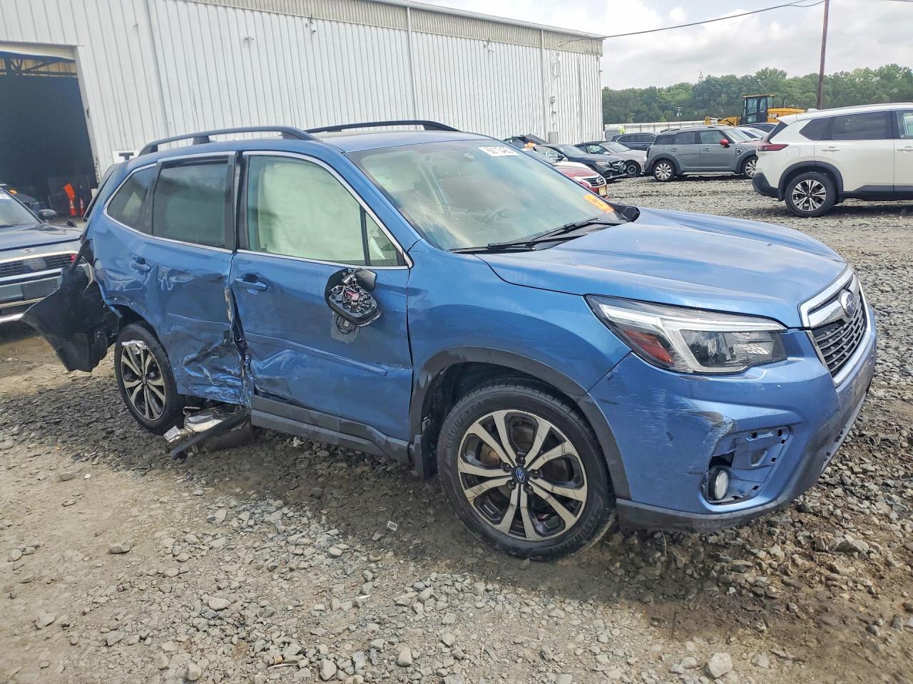 2021 SUBARU FORESTER