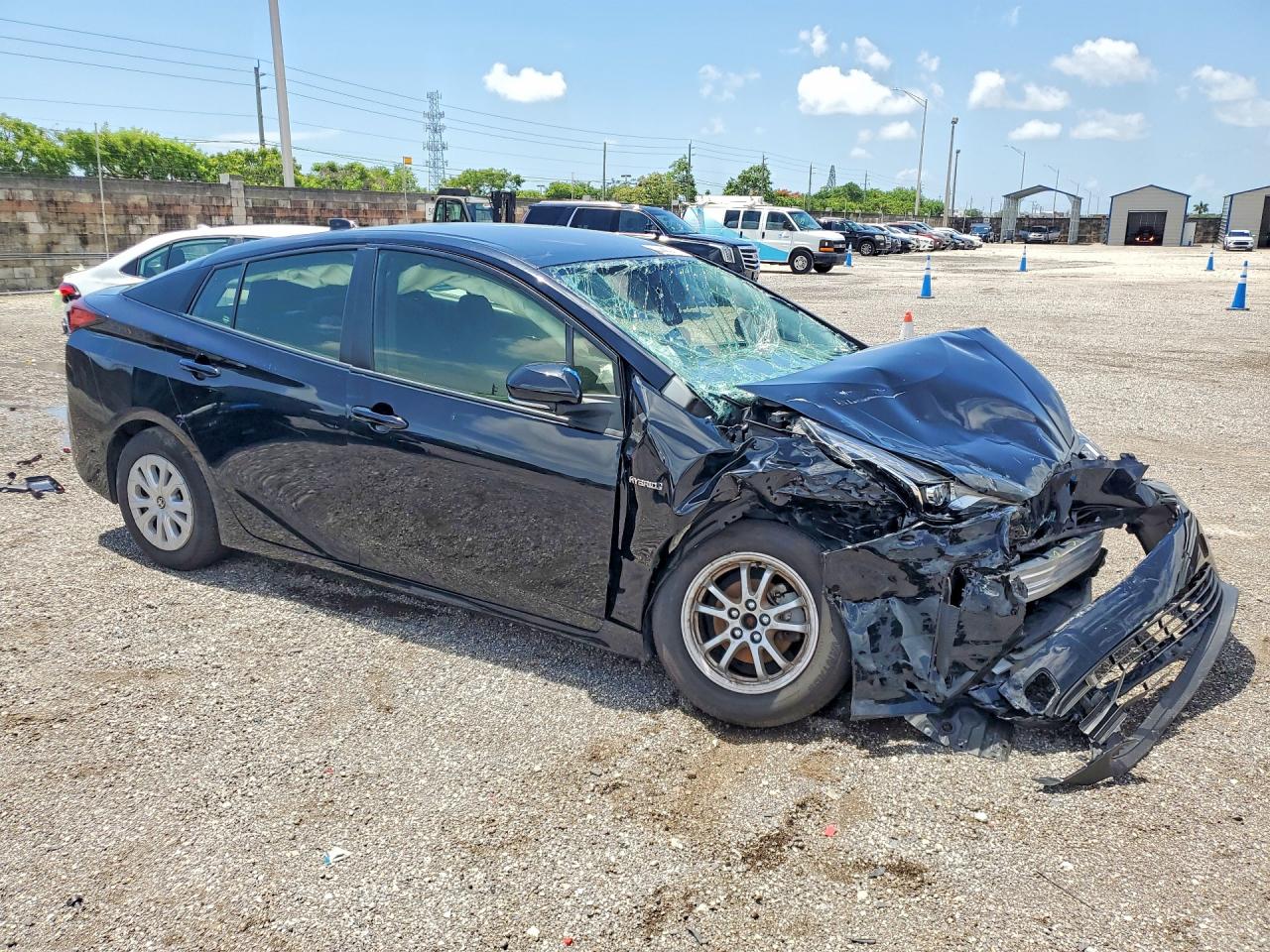 2022 TOYOTA PRIUS