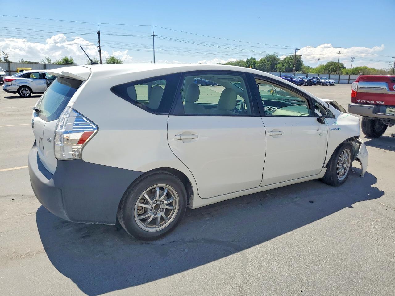 2012 TOYOTA PRIUS