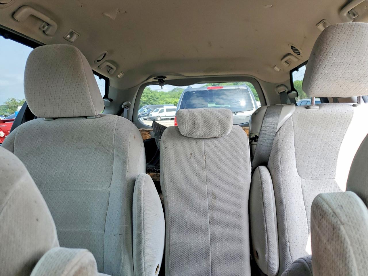 2015 TOYOTA SIENNA