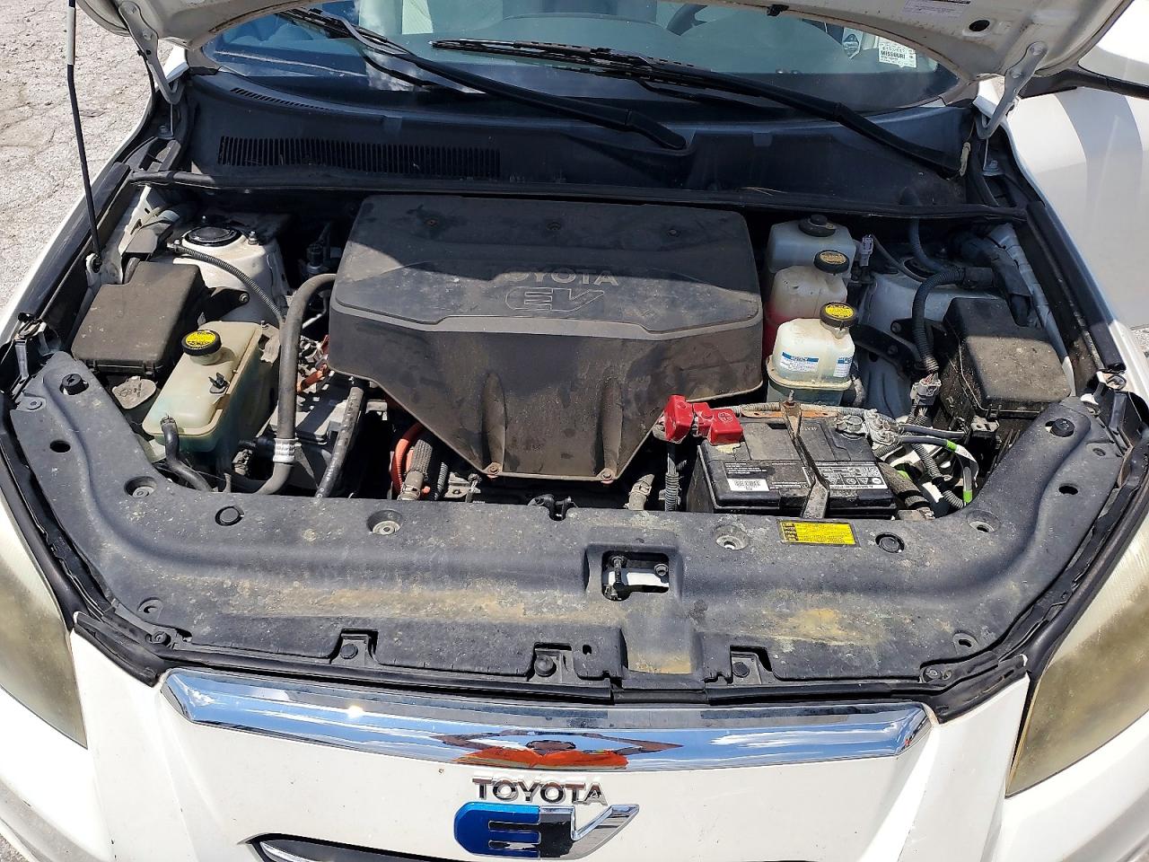 2013 TOYOTA RAV4
