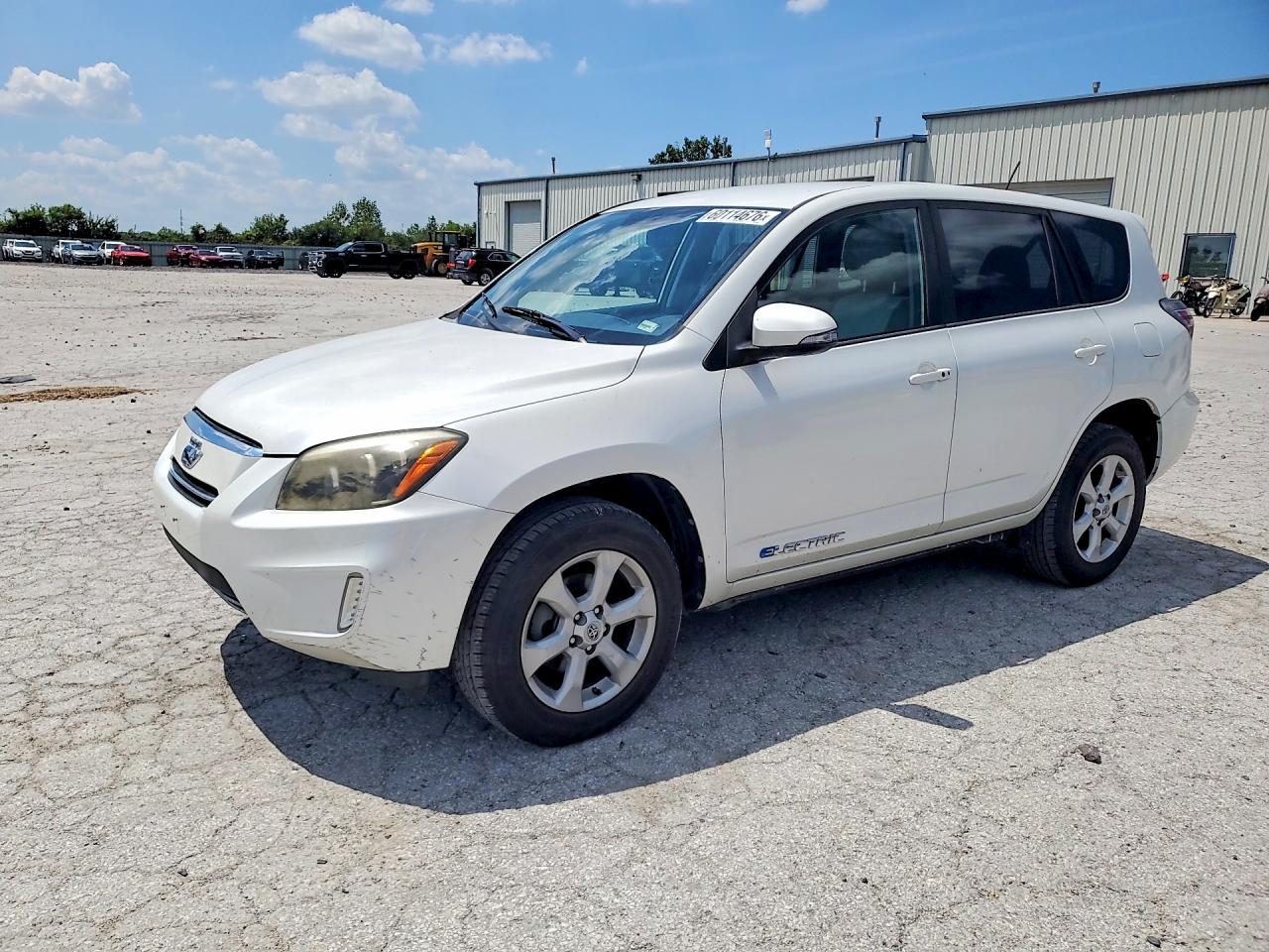 2013 TOYOTA RAV4