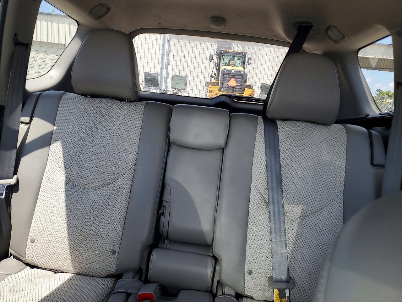 2013 TOYOTA RAV4