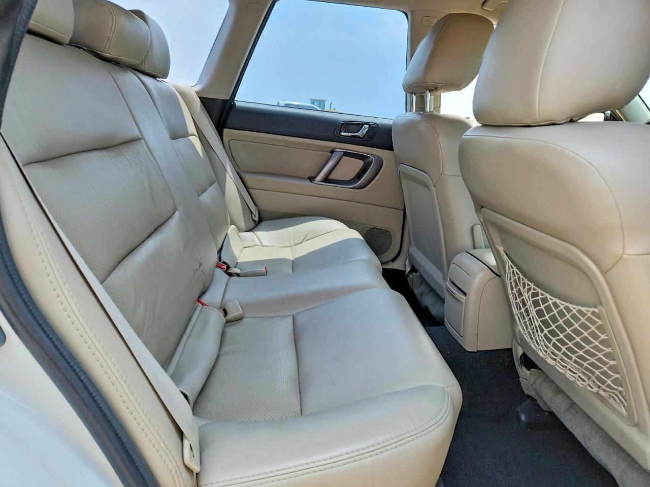 2009 SUBARU OUTBACK