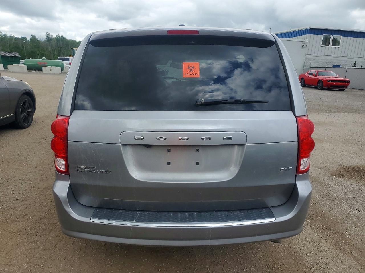 2016 DODGE CARAVAN