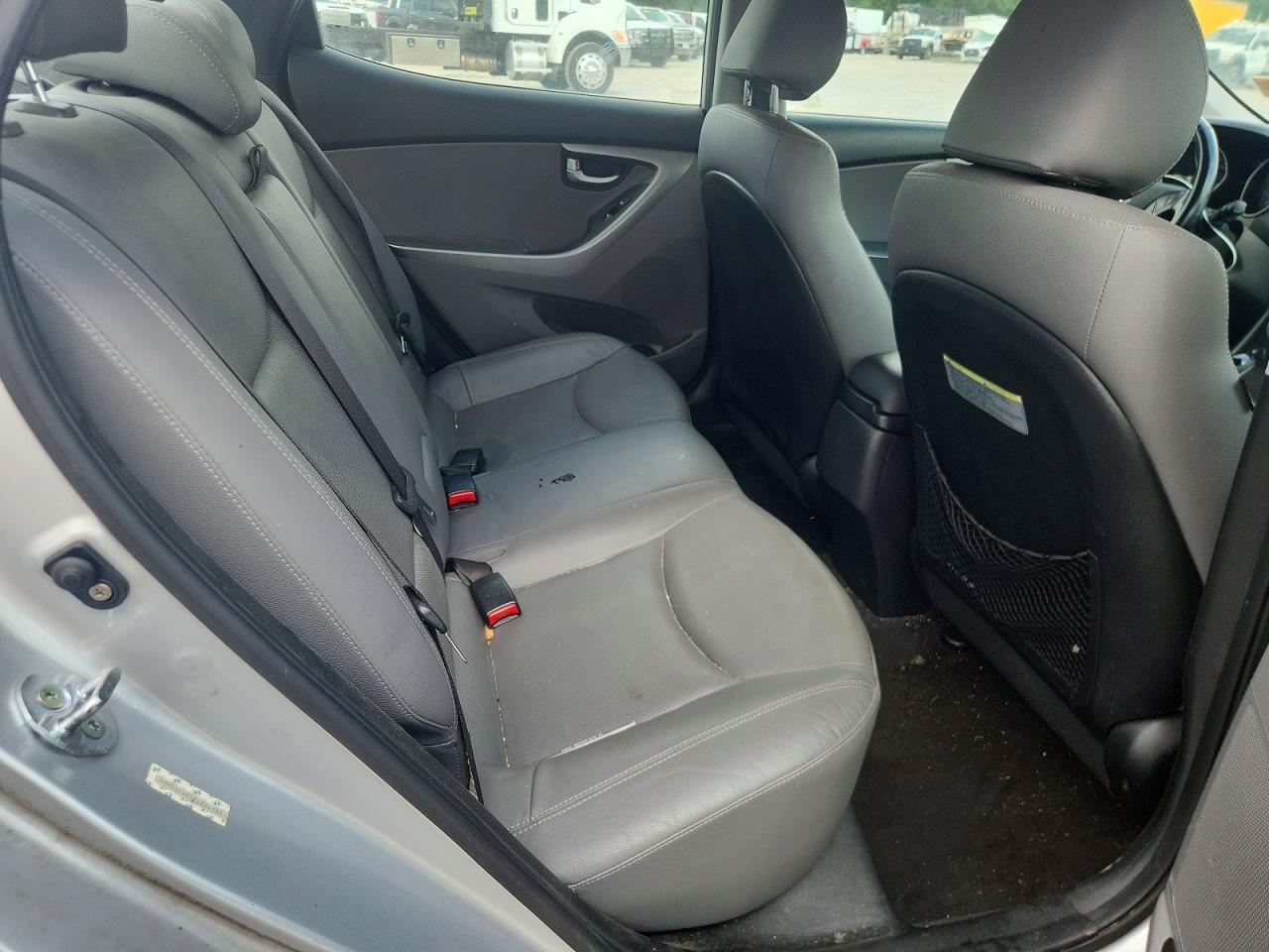2015 HYUNDAI ELANTRA