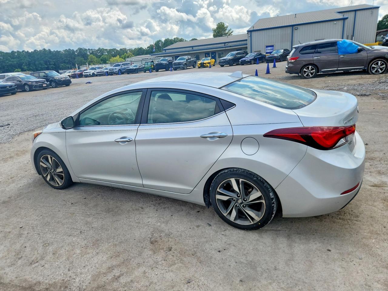 2015 HYUNDAI ELANTRA