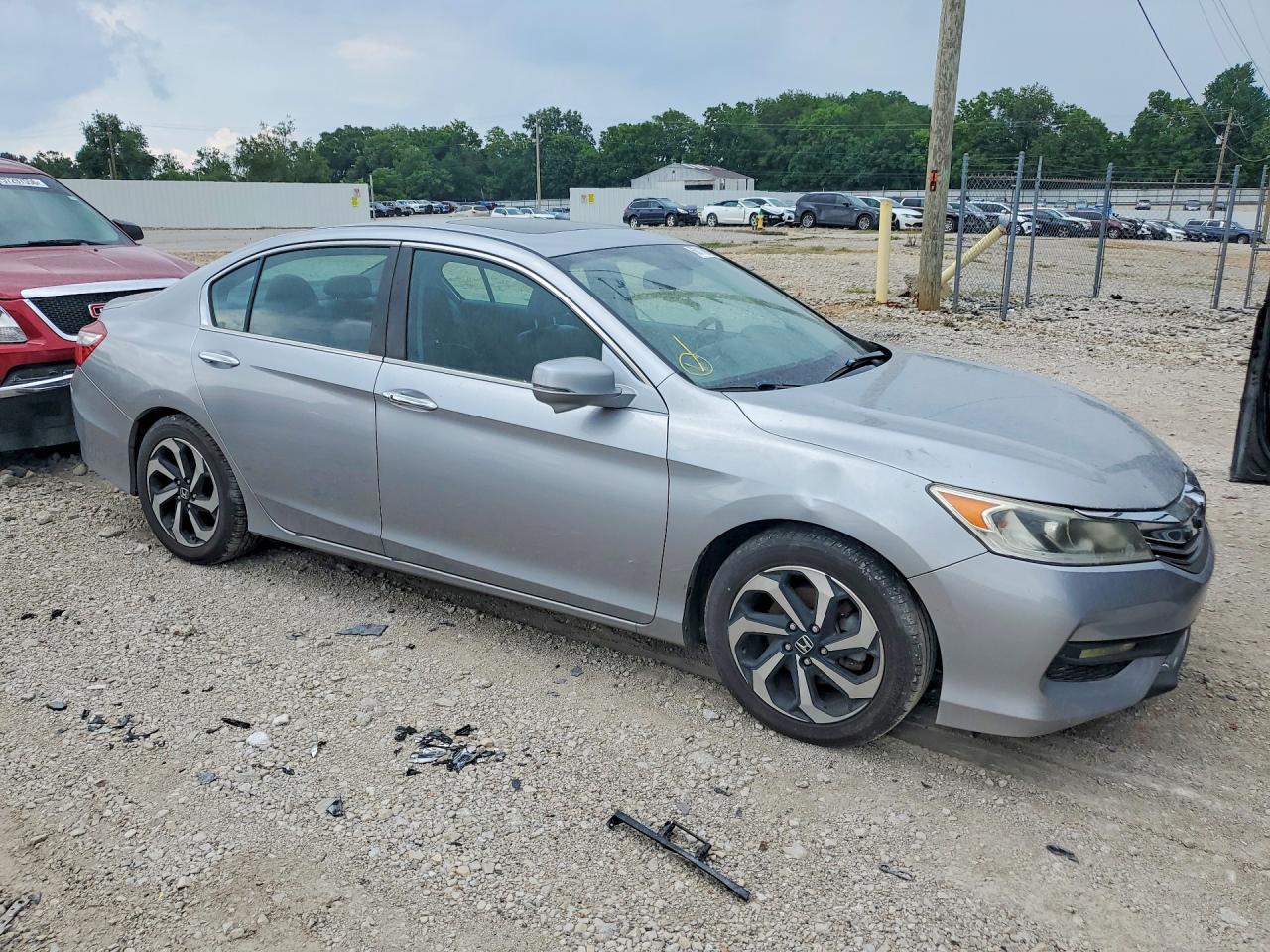 2016 HONDA ACCORD