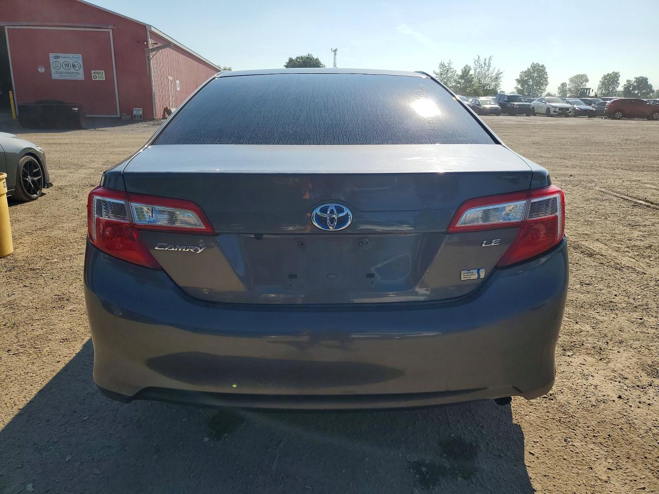 2014 TOYOTA CAMRY SOLA