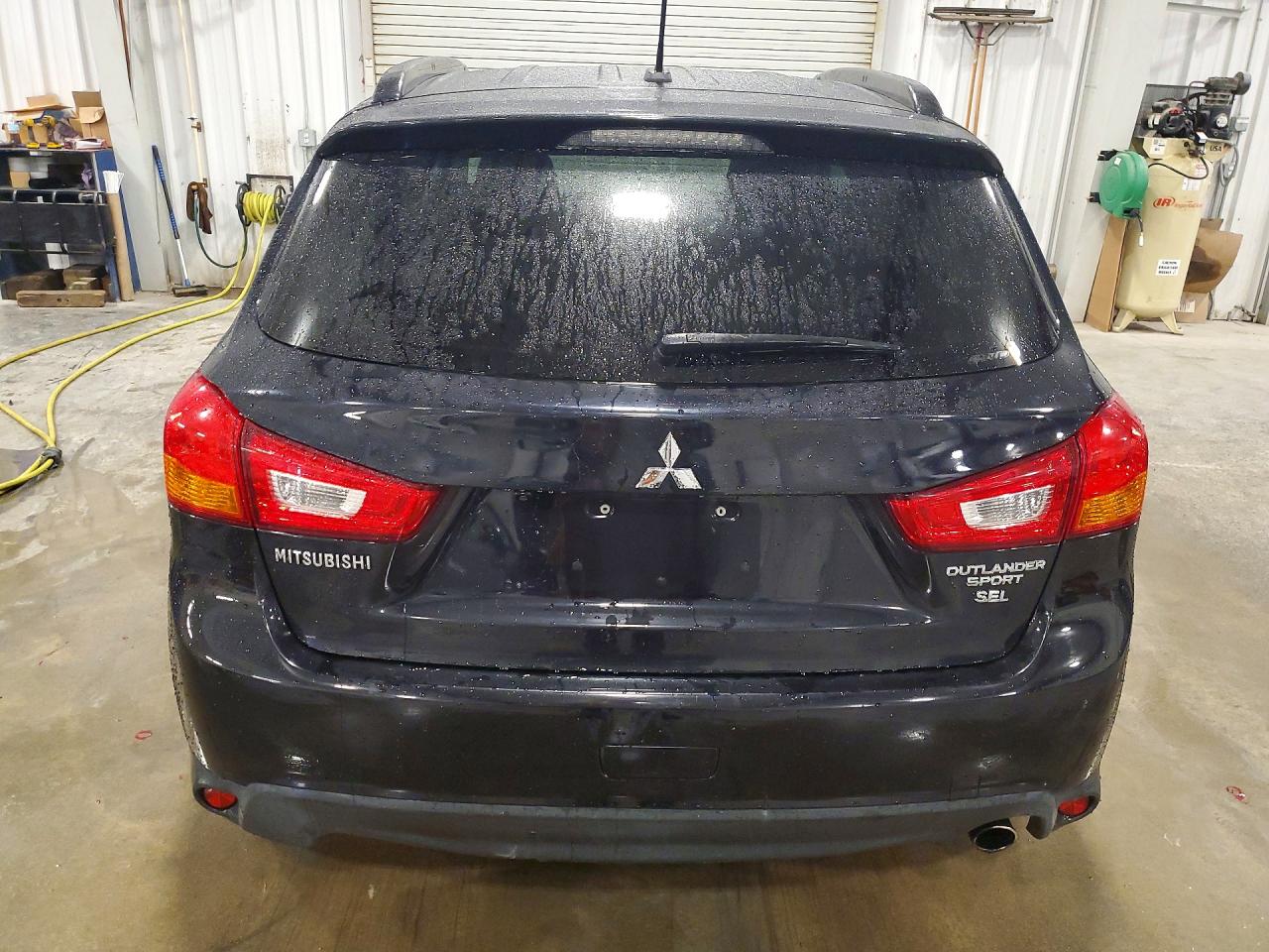 2016 MITSUBISHI OUTLANDER
