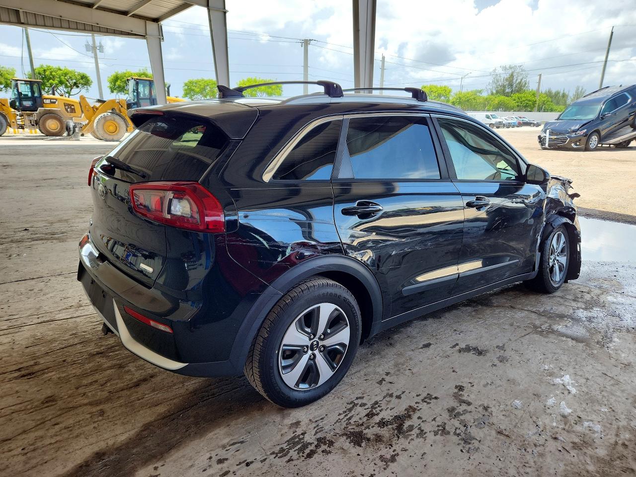 2017 KIA NIRO