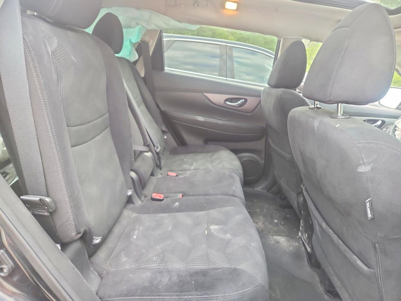 2016 NISSAN ROGUE