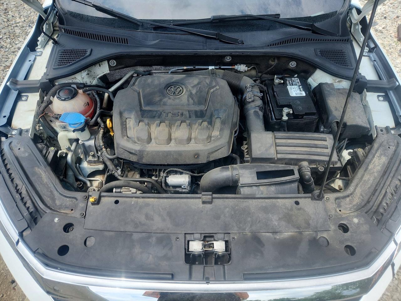 2020 VOLKSWAGEN PASSAT
