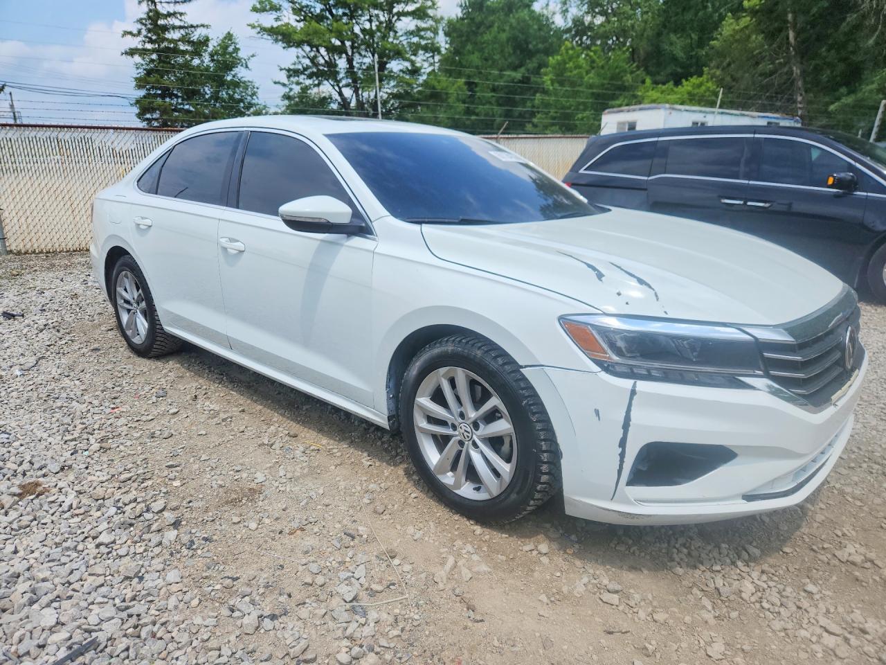 2020 VOLKSWAGEN PASSAT